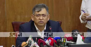 আগের সবুজ শার্ট ও খাকি রঙের প্যান্টে ফিরছে পুলিশ: স্বরাষ্ট্রমন্ত্রী